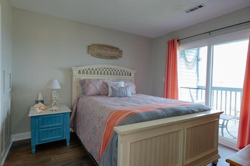 Sandy Dunes Oceanfront Condo - Just Renovated June 2020 Myrtle Beach Exterior photo